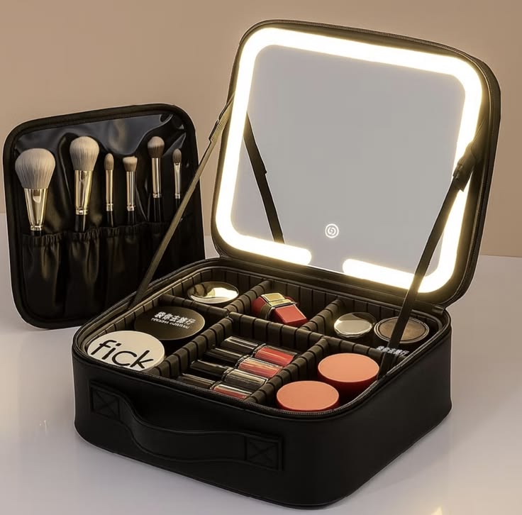 Trousse Maquillage avec miroir à LED